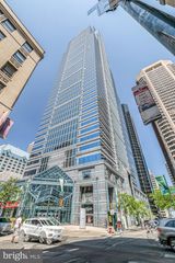 50 S 16th St Unit 5306, Philadelphia, PA 19102