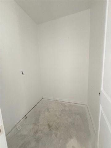 334 Villages Dr, Rockport, TX 78382