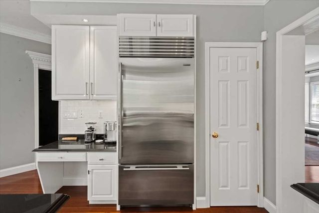 7 Dickinson Circle, Shrewsbury, MA 01545