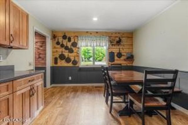 2522 Cindy St, Athens, TN 37303