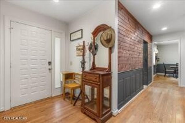 2522 Cindy St, Athens, TN 37303