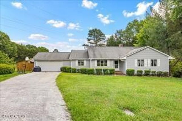 2522 Cindy St, Athens, TN 37303