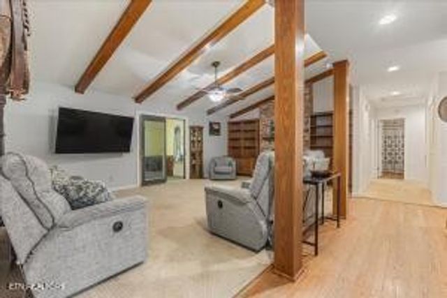 2522 Cindy St, Athens, TN 37303