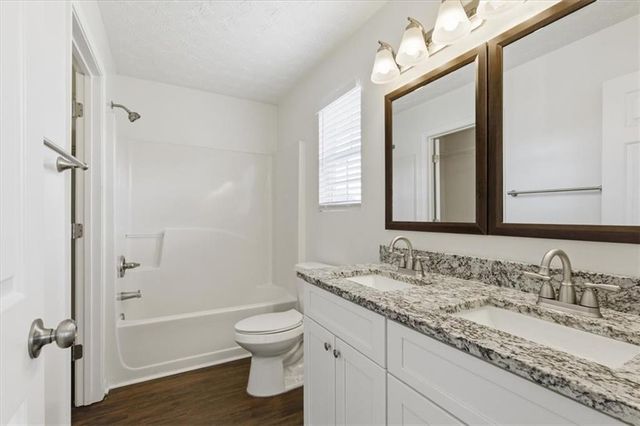 814 Carlton Pointe Place, Palmetto, GA 30268