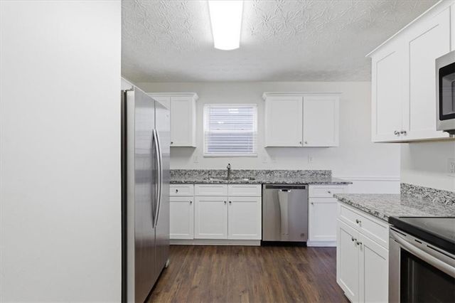 814 Carlton Pointe Place, Palmetto, GA 30268