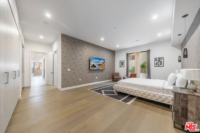 10563 Ashton Avenue 1, Los Angeles, CA 90024