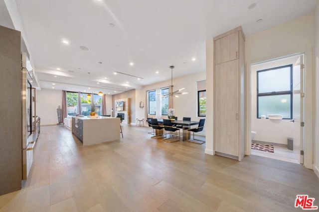 10563 Ashton Avenue 1, Los Angeles, CA 90024