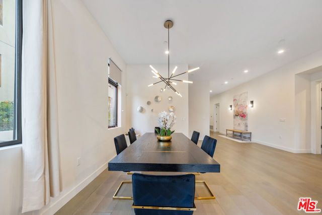 10563 Ashton Avenue 1, Los Angeles, CA 90024