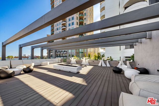 10563 Ashton Avenue 1, Los Angeles, CA 90024