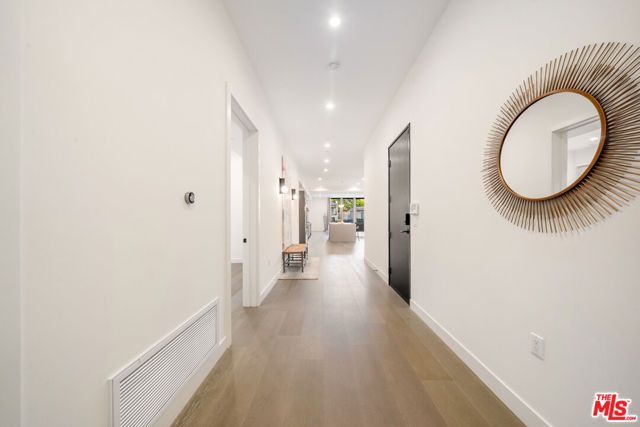 10563 Ashton Avenue 1, Los Angeles, CA 90024