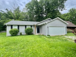 380 Mill Springs, Fillmore, IN 46128