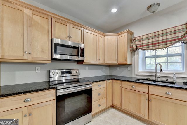 590 Ridge Road, Dawsonville, GA 30534