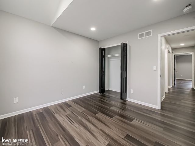 5308 Sandalwood Court, Grand Blanc, MI 48439