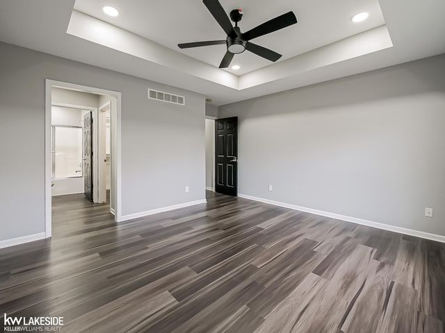 5308 Sandalwood Court, Grand Blanc, MI 48439