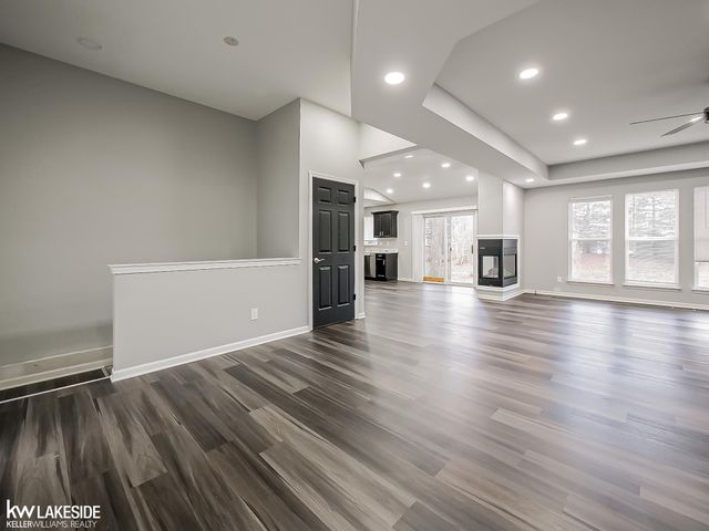 5308 Sandalwood Court, Grand Blanc, MI 48439