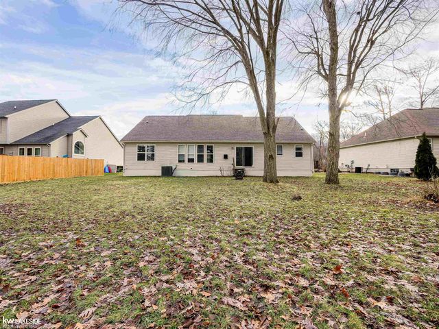5308 Sandalwood Court, Grand Blanc, MI 48439