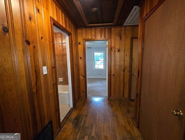 151 Tiny Ridge Drive, Cornelia, GA 30531