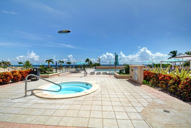 2000 S Ocean Boulevard 3J, Boca Raton, FL 33432