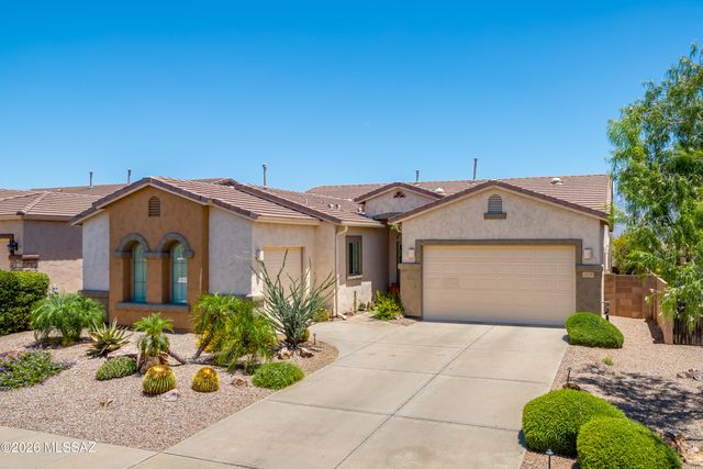 13218 N Woosnam Way, Oro Valley, AZ 85755