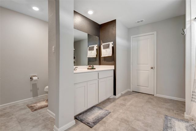 206 Greengate Drive, Boyd, TX 76023