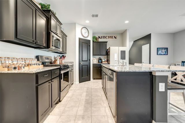206 Greengate Drive, Boyd, TX 76023