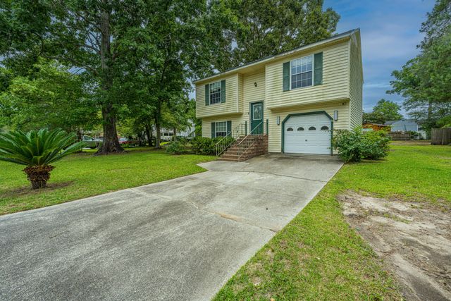 119 Hummingbird Avenue, Ladson, SC 29456