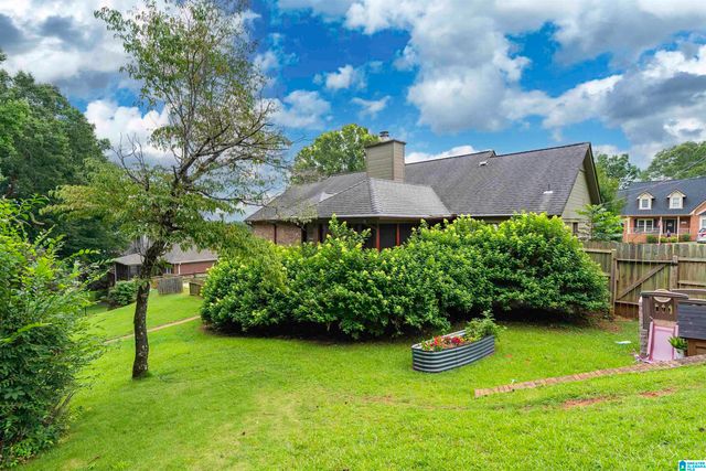 303 BRADFORD CIRCLE, Trussville, AL 35173
