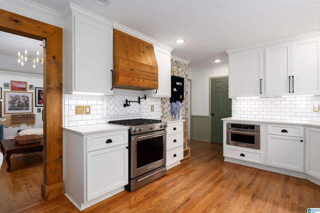 303 BRADFORD CIRCLE, Trussville, AL 35173