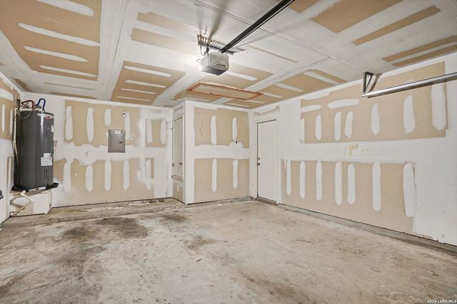 7427 Draco Leap, San Antonio, TX 78252