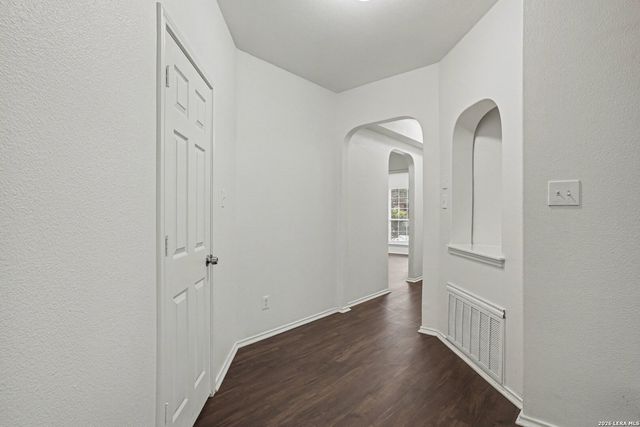 7427 Draco Leap, San Antonio, TX 78252