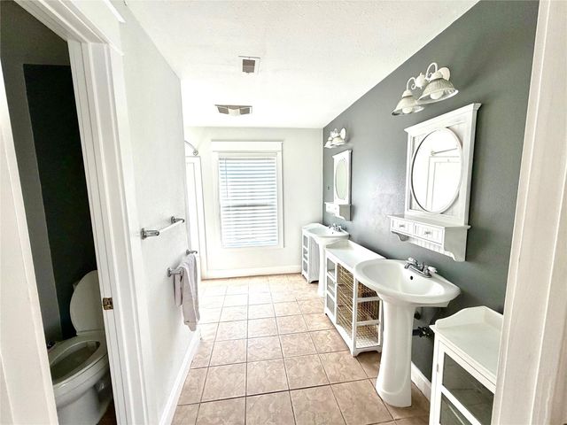 4275 Bethel Boulevard, Houston, TX 77092