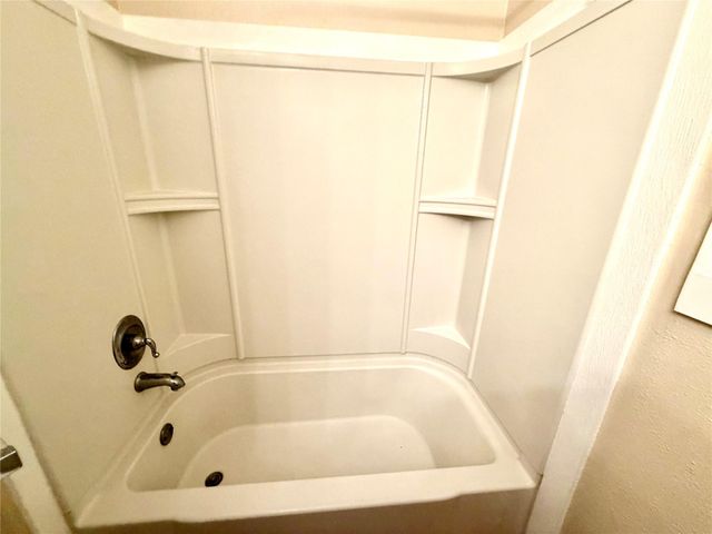 4275 Bethel Boulevard, Houston, TX 77092