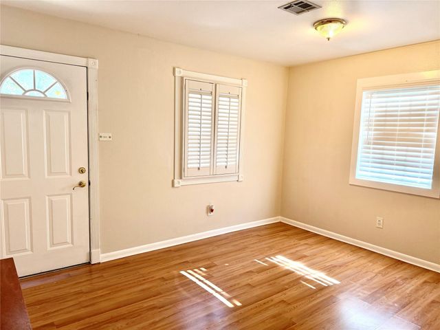 4275 Bethel Boulevard, Houston, TX 77092