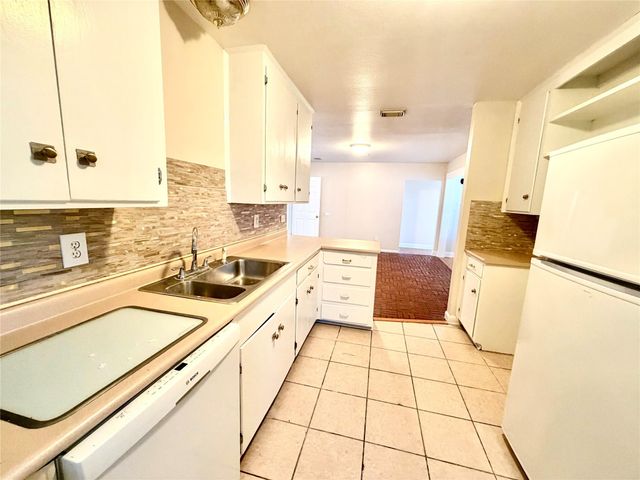 4275 Bethel Boulevard, Houston, TX 77092