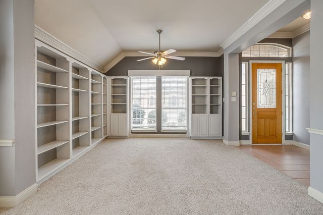 420 Vasey Oak Drive, Keller, TX 76248