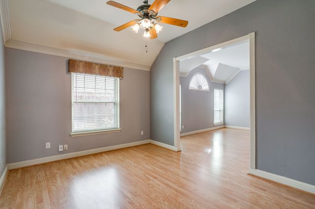 420 Vasey Oak Drive, Keller, TX 76248