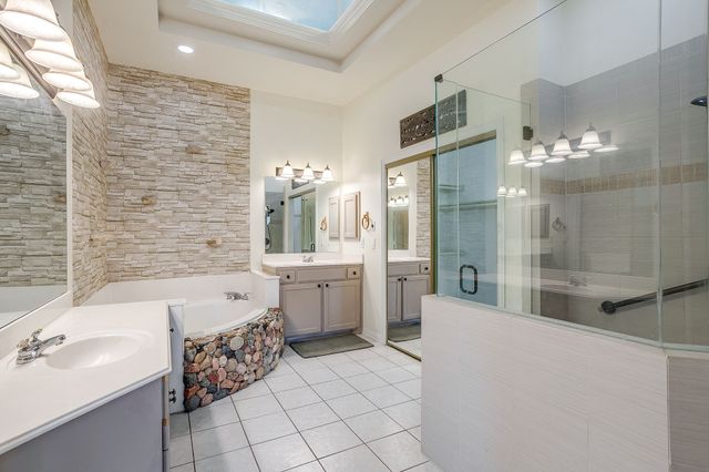 420 Vasey Oak Drive, Keller, TX 76248