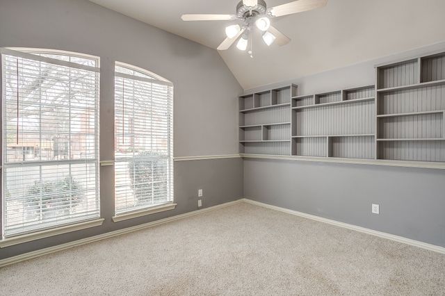 420 Vasey Oak Drive, Keller, TX 76248