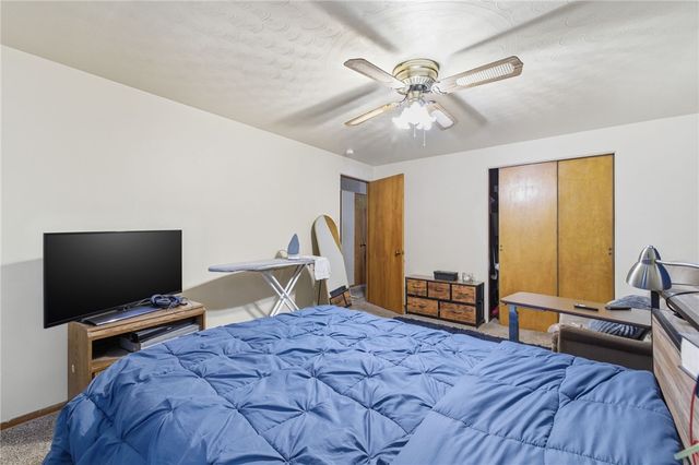 156-158 Sceneridge Avenue, Brentwood, PA 15227