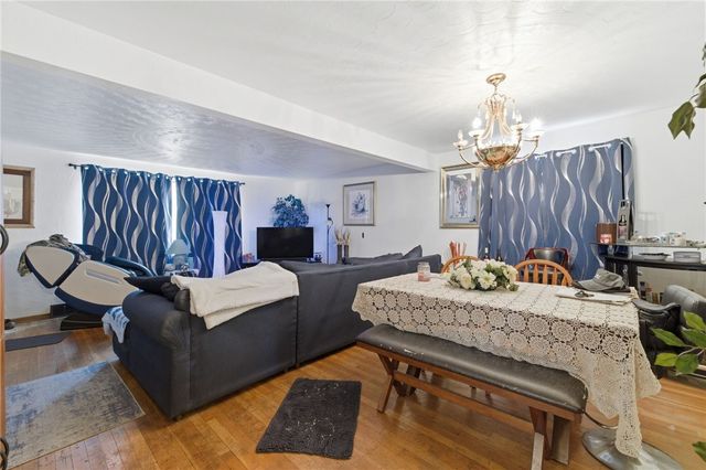 156-158 Sceneridge Avenue, Brentwood, PA 15227