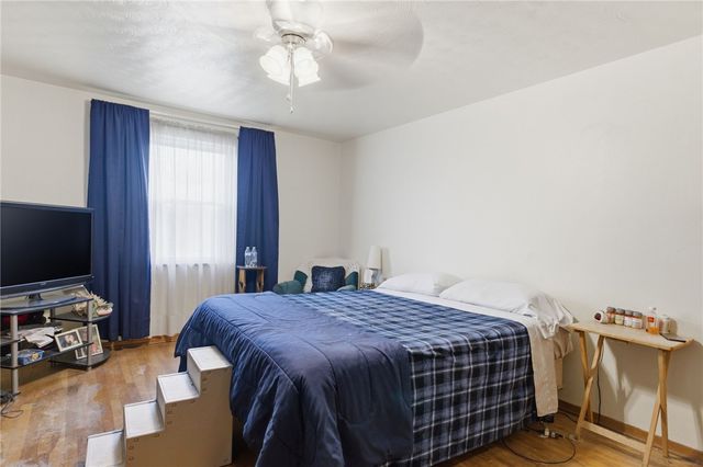 156-158 Sceneridge Avenue, Brentwood, PA 15227