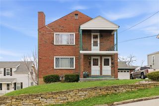 156-158 Sceneridge Avenue, Brentwood, PA 15227