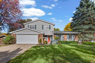 1515 S Harvard Avenue, Arlington Heights, IL 60005