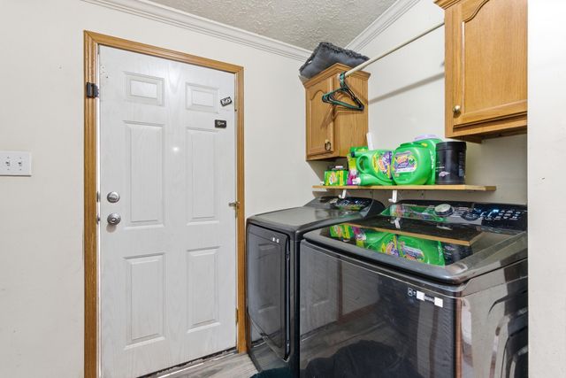 4827 E 994 N, Demotte, IN 46310