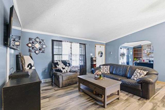 4827 E 994 N, Demotte, IN 46310