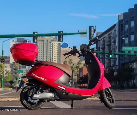 531 E WILLETTA Street 205, Phoenix, AZ 85004