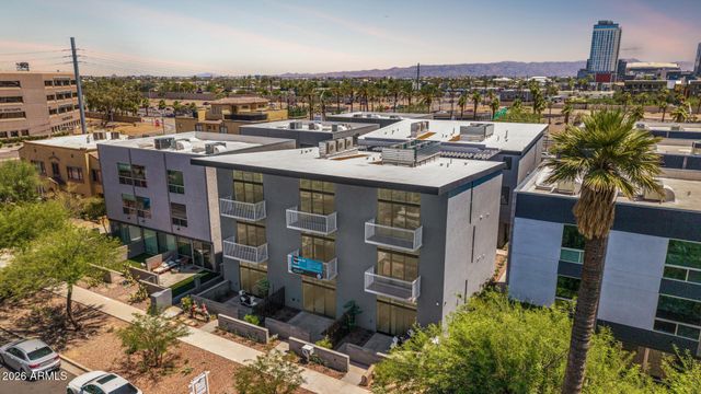 531 E WILLETTA Street 205, Phoenix, AZ 85004