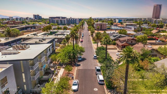 531 E WILLETTA Street 205, Phoenix, AZ 85004