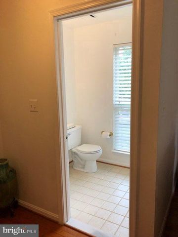6565 KELSEY POINT CIR, Alexandria, VA 22315