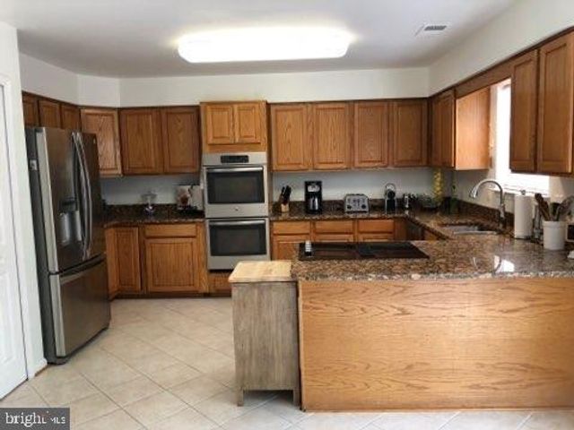 6565 KELSEY POINT CIR, Alexandria, VA 22315